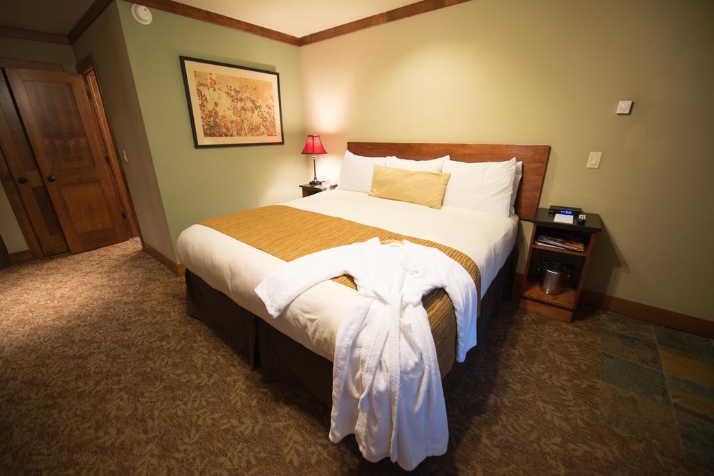 King Room (No A/C)